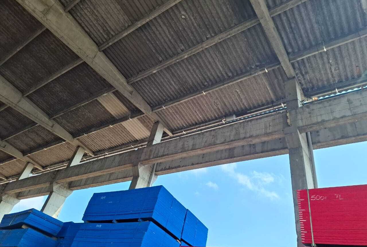 Instalação Prisioneiro Concreto 2P